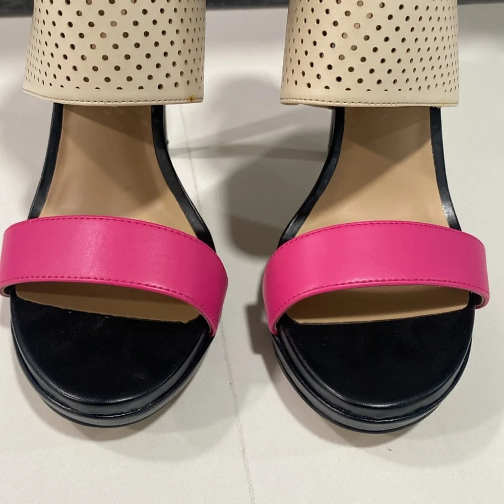 Juicy Couture Women's JCATARAHICE Platform Zip Up Ankle Platform Heels NWOB Sz 7